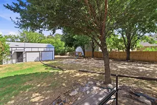 7501 Cains Meadow Ct, Burleson, TX 76028 - Photo 28