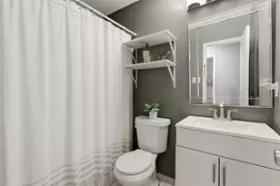 4704 Lizzy Dr, Dallas, TX 75211 - Photo 20