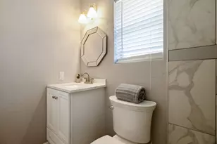 8630 Hackney Ln, Dallas, TX 75238 - Photo 12