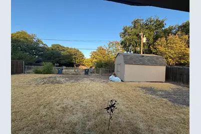 8630 Hackney Lane, Dallas, TX 75238 - Photo 4