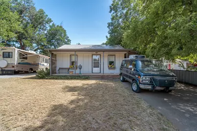 1225 34th Street, Wichita Falls, TX 76302 - Photo 2