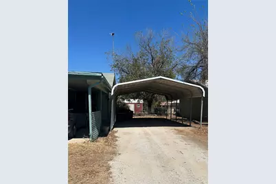 412 Harrison Avenue, Newcastle, TX 76372 - Photo 2