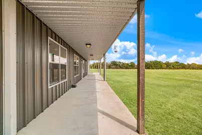 2078 Farm Road 2122, Roxton, TX 75477 - Photo 18