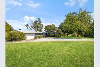 1333 Salt Branch Road, Little Elm, TX 75068 - Photo 2