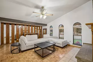8502 Baumgarten Dr, Dallas, TX 75228 - Photo 4