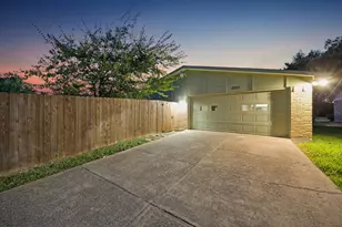 8502 Baumgarten Dr, Dallas, TX 75228 - Photo 14