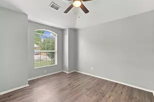 5820 Show Master Ln, Fort Worth, TX 76179 - Photo 6