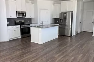 5123 Community St, Haltom City, TX 76117 - Photo 4