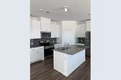 5123 Community Street, Haltom City, TX 76117 - Photo 6