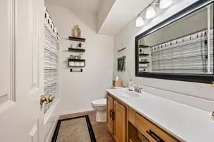 8404 Island Ct, Fort Worth, TX 76137 - Photo 18