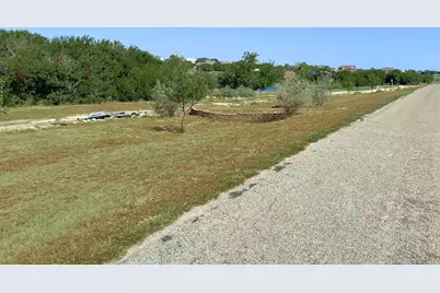 1210 Bentwater Parkway, Granbury, TX 76049 - Photo 6