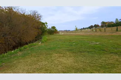 1210 Bentwater Parkway, Granbury, TX 76049 - Photo 10