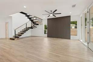 514 S Marlborough Ave, Dallas, TX 75208 - Photo 1
