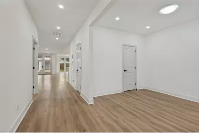 514 S Marlborough Avenue, Dallas, TX 75208 - Photo 4