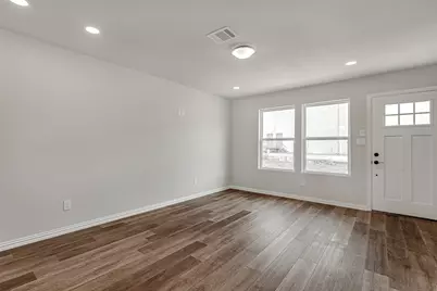 5836 Eastland Street, Fort Worth, TX 76119 - Photo 36