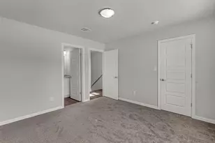 5836 Eastland St, Fort Worth, TX 76119 - Photo 26