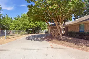 1503 W Midway St, McKinney, TX 75069 - Photo 12