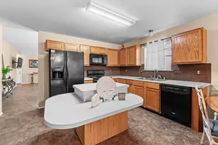 729 Pheasant Rd, Saginaw, TX 76131 - Photo 4