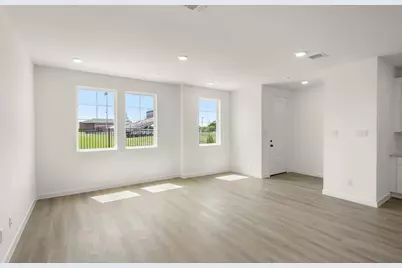 5733 Lakeview Drive, Watauga, TX 76148 - Photo 6