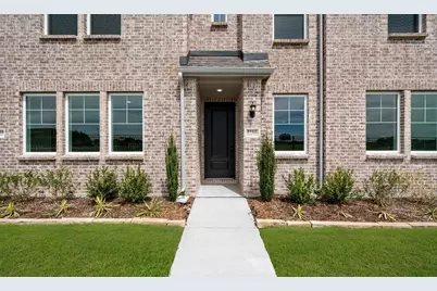 5733 Lakeview Drive, Watauga, TX 76148 - Photo 2