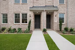 5725 Lakeview Dr, Watauga, TX 76148 - Photo 2
