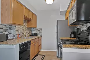 521 Hopkins St, Garland, TX 75040 - Photo 12