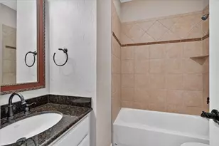 2024 S Hill Dr, Irving, TX 75038 - Photo 22