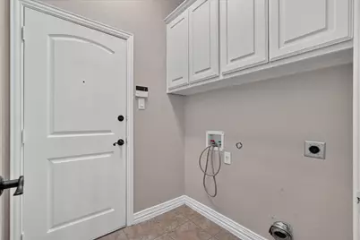2024 S Hill Drive, Irving, TX 75038 - Photo 24