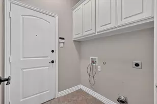 2024 S Hill Dr, Irving, TX 75038 - Photo 24