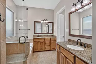 2024 S Hill Dr, Irving, TX 75038 - Photo 14