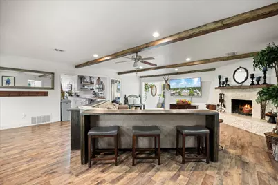 8513 Ravenswood Road, Granbury, TX 76049 - Photo 6