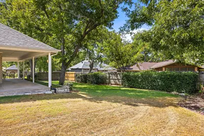 9008 Magnolia Vale Drive, Granbury, TX 76049 - Photo 24