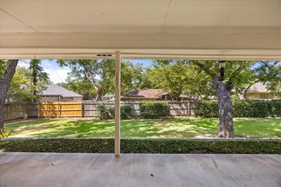 9008 Magnolia Vale Drive, Granbury, TX 76049 - Photo 22