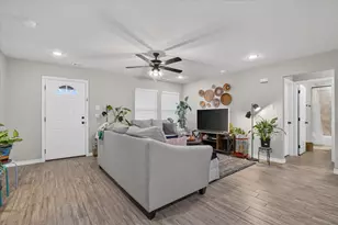 1012 Brown Ct, Poolville, TX 76487 - Photo 8