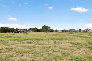 1012 Brown Ct, Poolville, TX 76487 - Photo 38