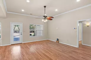 209 Main St, Tioga, TX 76271 - Photo 8
