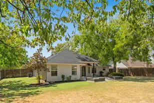 209 Main St, Tioga, TX 76271 - Photo 28