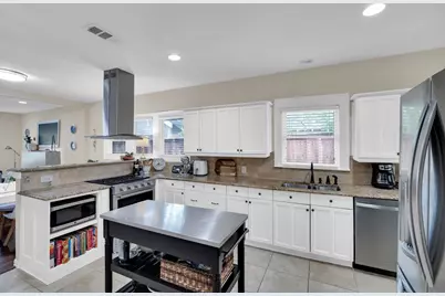 4704 Birchman Avenue, Fort Worth, TX 76107 - Photo 8