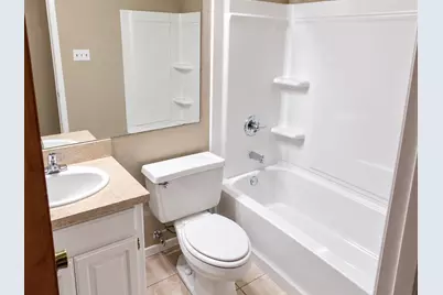 201-203 Yorkshire Court, Euless, TX 76040 - Photo 18