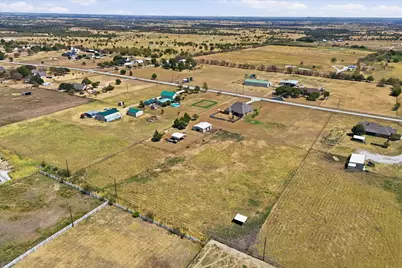453 Kincannon Lane, Rhome, TX 76078 - Photo 38