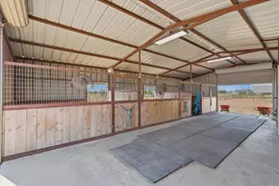 453 Kincannon Ln, Rhome, TX 76078 - Photo 32