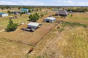 453 Kincannon Ln, Rhome, TX 76078 - Photo 36