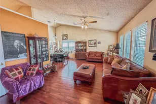 333 S Cannady Dr, Cedar Hill, TX 75104 - Photo 10