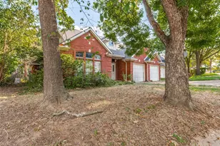 3312 Paint Brush Ln, Bedford, TX 76021 - Photo 4
