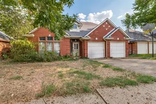 3312 Paint Brush Ln, Bedford, TX 76021 - Photo 2