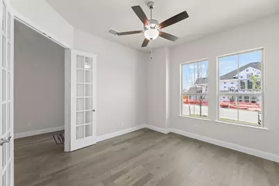 708 Splendor Drive, McKinney, TX 75072 - Photo 12