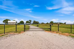 582 Clara Ln, Santo, TX 76472 - Photo 2