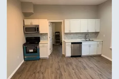 821 W Day Street #823, Denison, TX 75020 - Photo 2