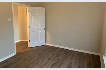 821 W Day Street #823, Denison, TX 75020 - Photo 6