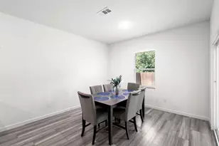 2325 Frio River Rd, Glenn Heights, TX 75154 - Photo 12
